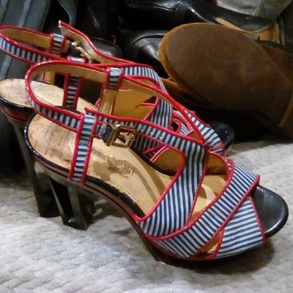 Blue white red sandal- unique NWOT - Picture 2 of 3